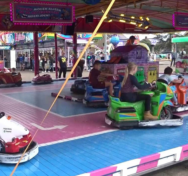 Attractie Kermis Berghem